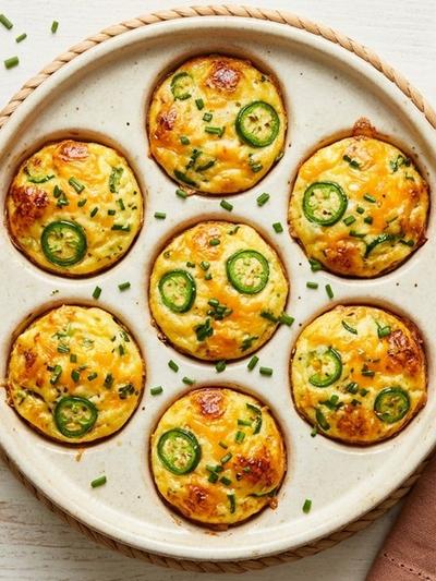 Air Fryer Cheddar Jalapeño Egg Bites (Creamy Keto Side)