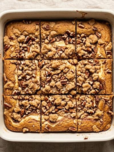 Batch-Prep Cinnamon Cream Cheese Blondie Bars with Pecan Crumble