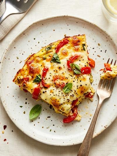 Meal-Prep Italian Mozzarella & Roasted Pepper Breakfast Bake